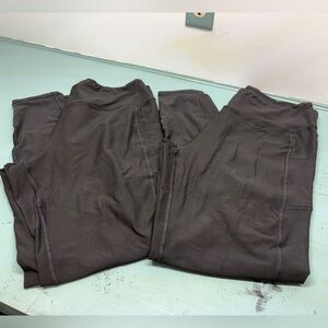 Pair of women’s XL leggings ankle length w/ pockets ~ super soft! New